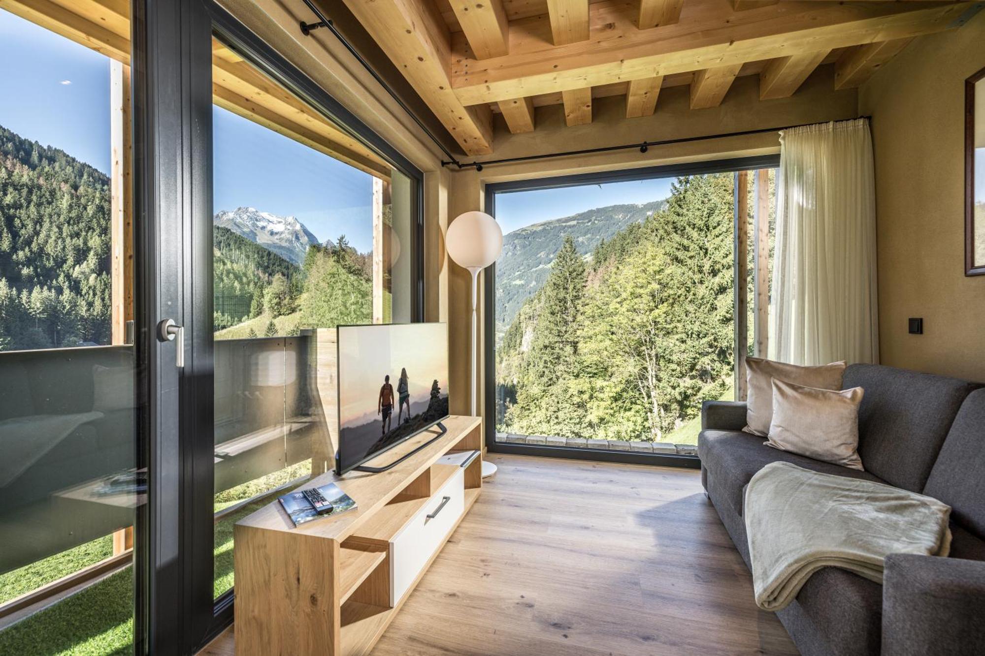 Natur Zeit - Alpine Garden Apartments Mayrhofen Luaran gambar